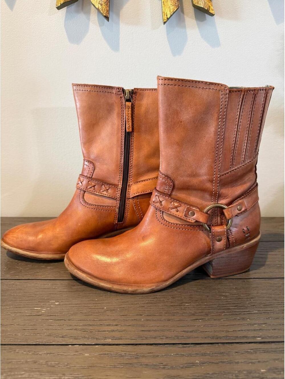 ROA Women's Brown and Tan Boot